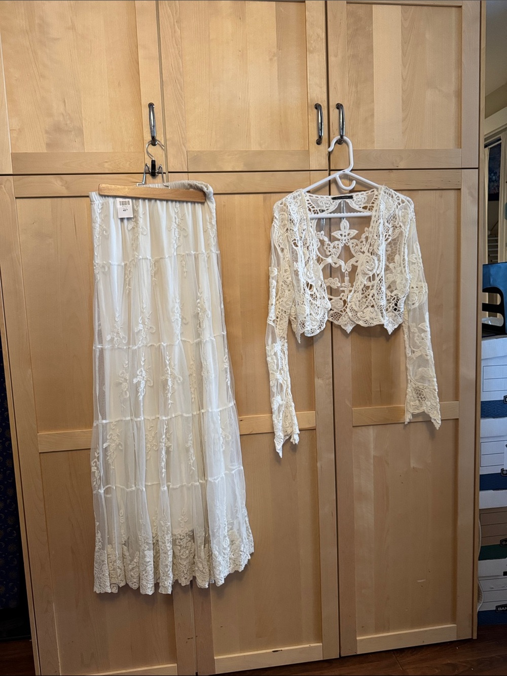 Suzy Shier Cream Lace Maxi Skirt